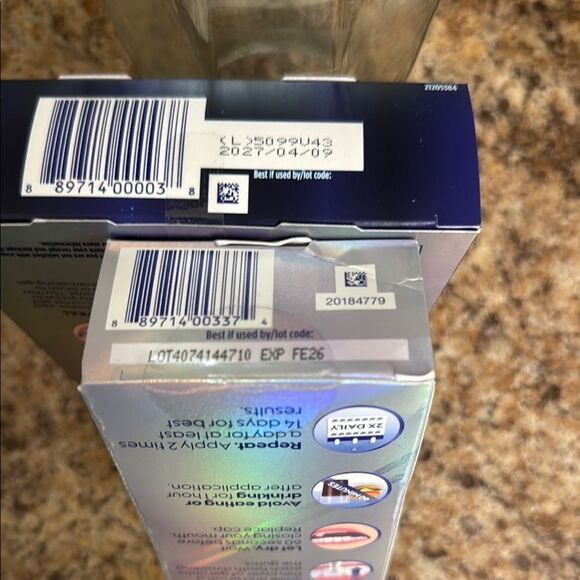 Crest 3D White Professional Whitening Set - Picture 4 of 4